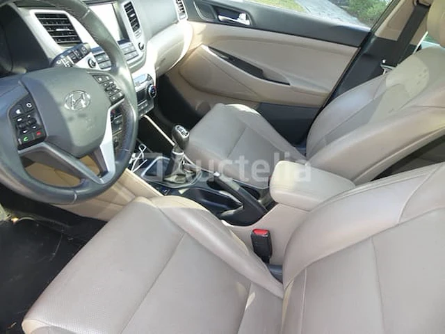 Hyundai tucson 1.7 crdi business car (2016-228.050 km) - afbeelding 9 van  46
