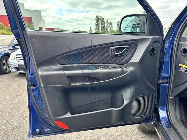 Hyundai tucson 2.0i 16v gli, 2006 - afbeelding 44 van  44