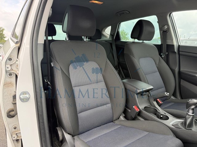 Hyundai tucson, comfort gdi 132 2wd isg,2016 - afbeelding 21 van  32