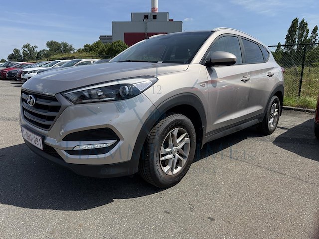 Hyundai tucson pure plus gdi 132 2wd isg, 2017 - afbeelding 1 van  34