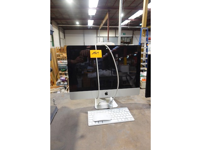 I-mac + toetsenbord + muis - afbeelding 1 van  3