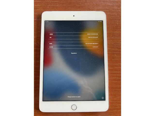 I-pad mini 4 - afbeelding 2 van  4