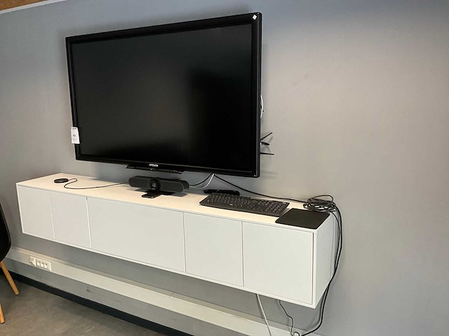 I3touch televisie flatscreen touch (eerste verdiep) - afbeelding 2 van  5