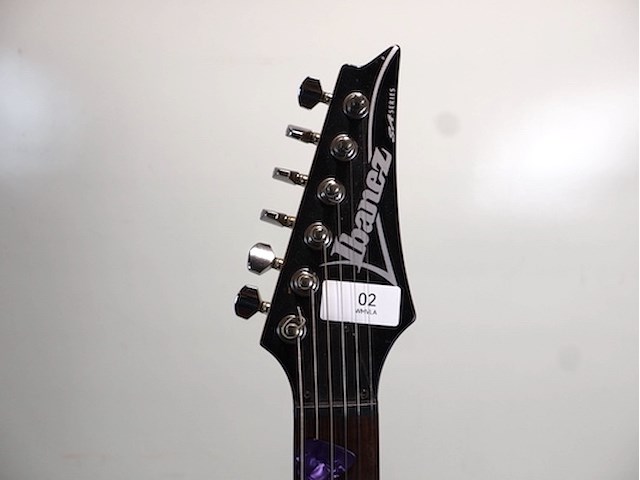Ibanez elektrische gitaar - afbeelding 3 van  6