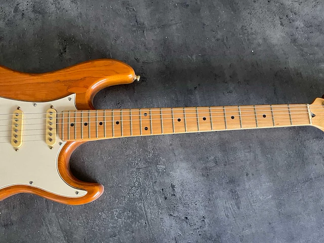 Ibanez gitaar - afbeelding 3 van  9