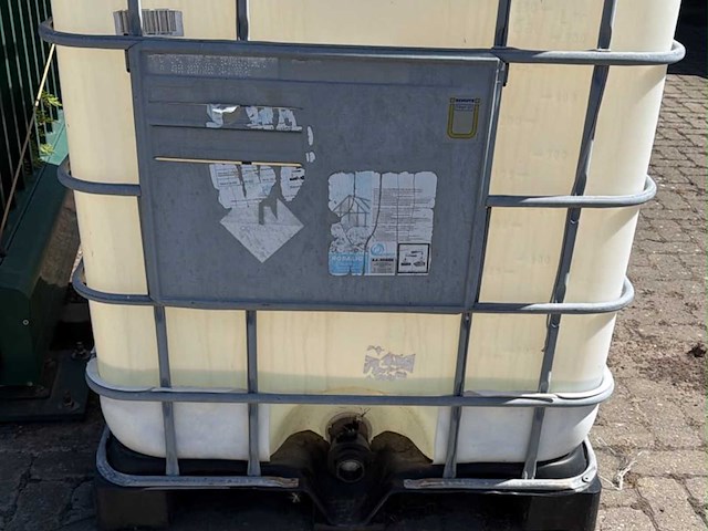 Ibc-container 1000l in metalen kooi - afbeelding 1 van  1