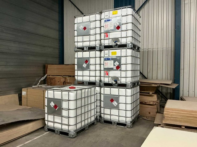 Ibc-container (7x) - afbeelding 1 van  7