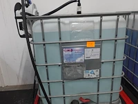Ibc container adblue met pomp piusi - afbeelding 1 van  6