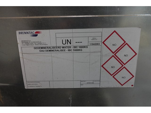 Ibc-container met gedemineraliseerd water - afbeelding 4 van  5