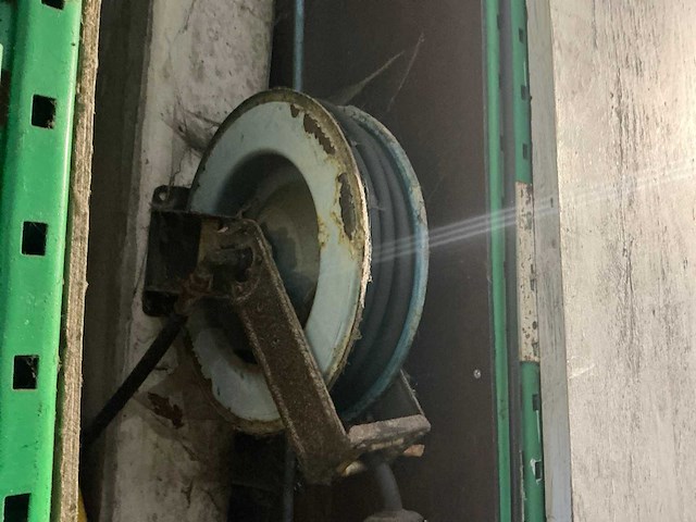 Ibc container met pomp en pistool (2x) - afbeelding 7 van  8