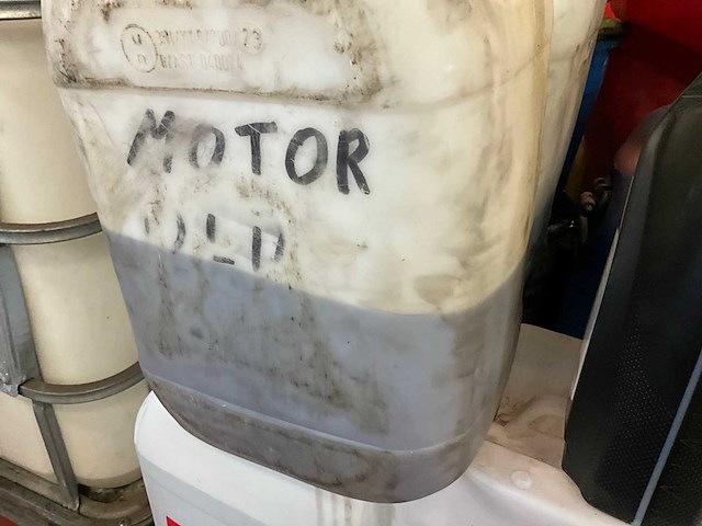 Ibc container, pompen en jerrycans - afbeelding 5 van  14