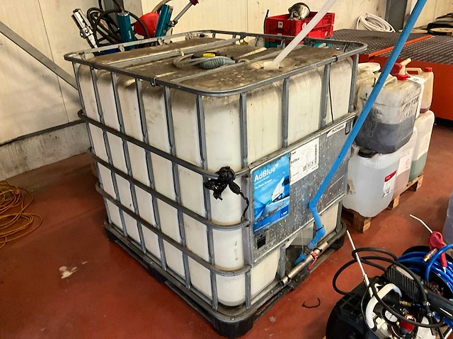 Ibc container, pompen en jerrycans - afbeelding 7 van  14