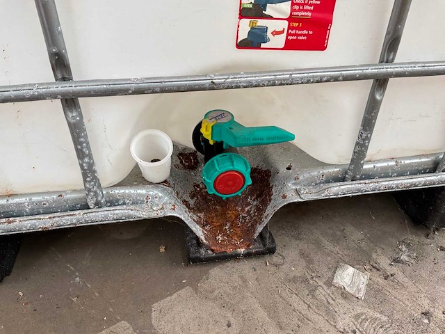 Ibc container - afbeelding 3 van  3