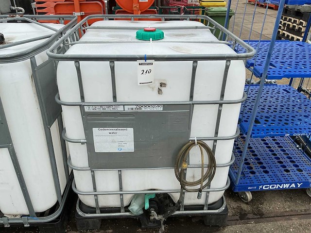 Ibc container - afbeelding 1 van  1