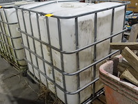Ibc container - afbeelding 1 van  2
