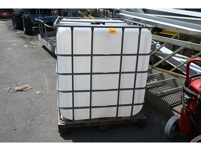 Ibc container - afbeelding 1 van  1