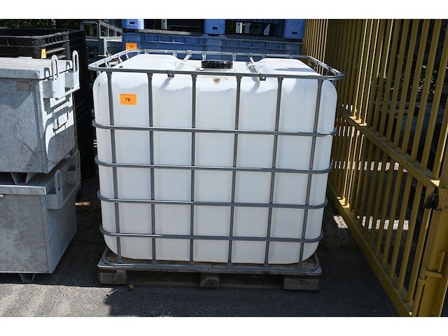 Ibc container - afbeelding 1 van  1