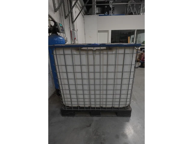 Ibc container - afbeelding 2 van  4