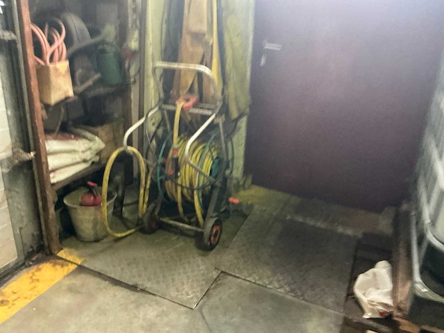 Ibc container - afbeelding 3 van  5