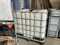 Ibc container - afbeelding 1 van  3