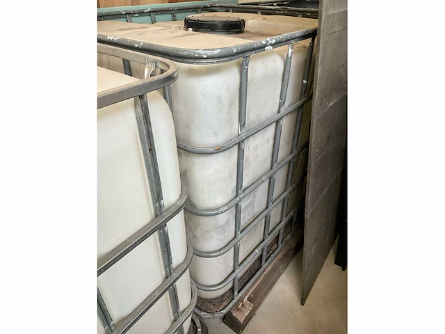 Ibc containers (2x) - afbeelding 4 van  5