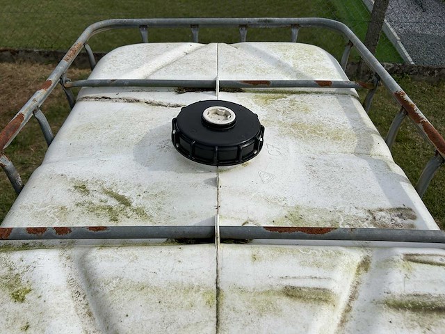 Ibc-tank - container voor opslag (regen)water - afbeelding 3 van  5