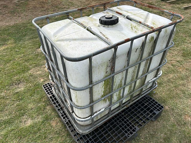 Ibc-tank - container voor opslag (regen)water - afbeelding 5 van  5