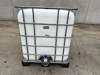 Ibc-tank met zeep/shampoo 1000lt - afbeelding 1 van  1