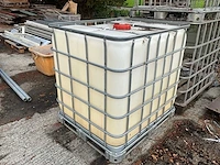 Ibc-vat compleet met 6 diverse lege kooien - afbeelding 2 van  5