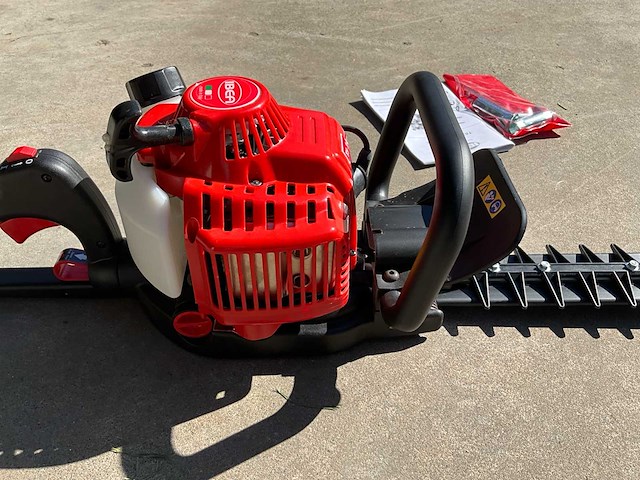 Ibea ts2460 haagschaar op benzine - afbeelding 5 van  6