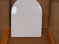 Ibergrif d-vorm toiletdeksel softclose - afbeelding 3 van  4