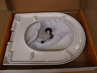 Ibergrif d-vorm toiletdeksel softclose - afbeelding 2 van  4