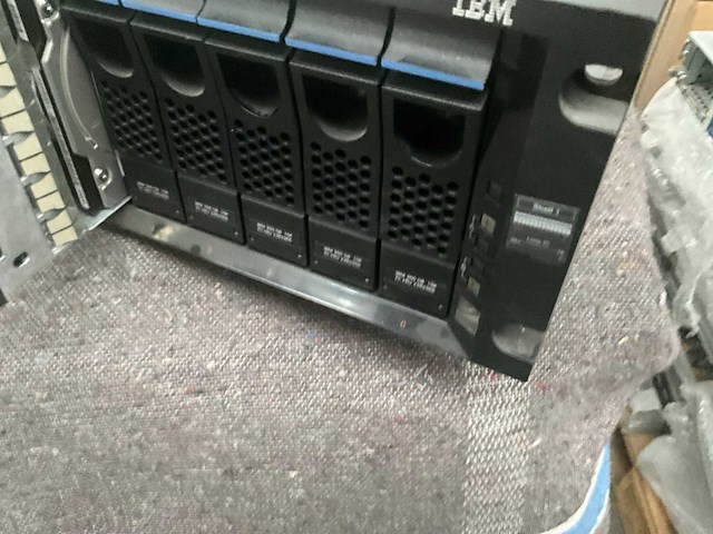 Ibm exn2000 system storage met 14 hs - afbeelding 9 van  13