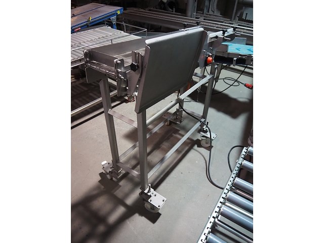 Ic-s - afbeelding 3 van  9