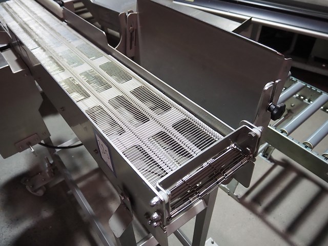 Ic-s - afbeelding 4 van  9