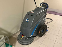 Ice i18b accu vloerschrobmachine - afbeelding 3 van  6