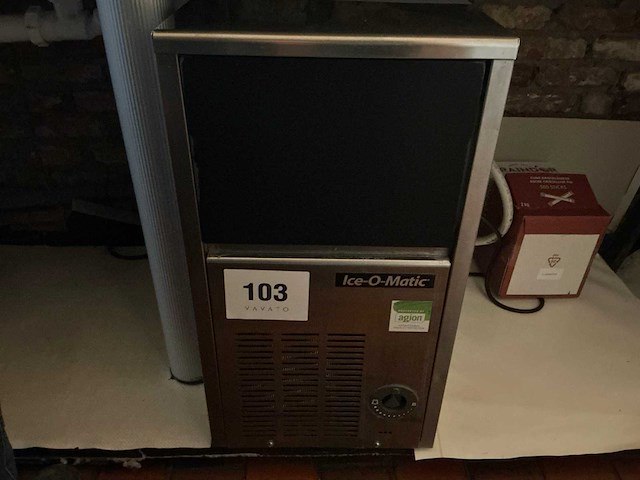 Ice-o-matic ijsblokjesmachine - afbeelding 1 van  3