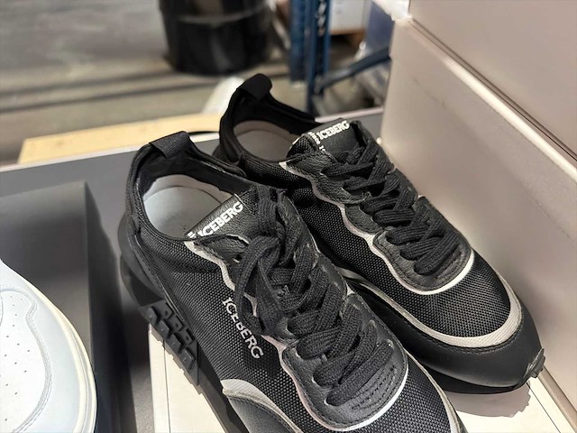 Iceberg sneakers - afbeelding 2 van  4