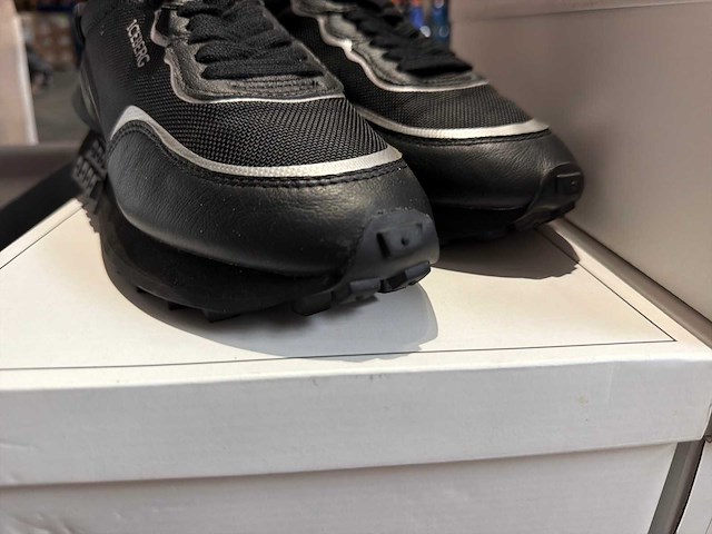 Iceberg sneakers - afbeelding 3 van  4