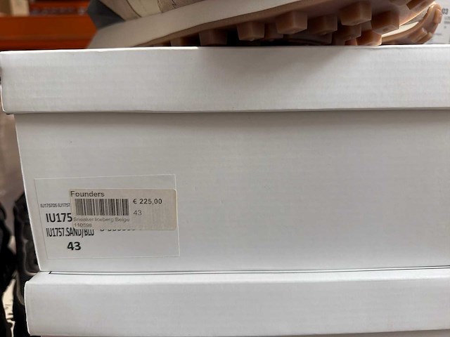 Iceberg sneakers - afbeelding 4 van  4
