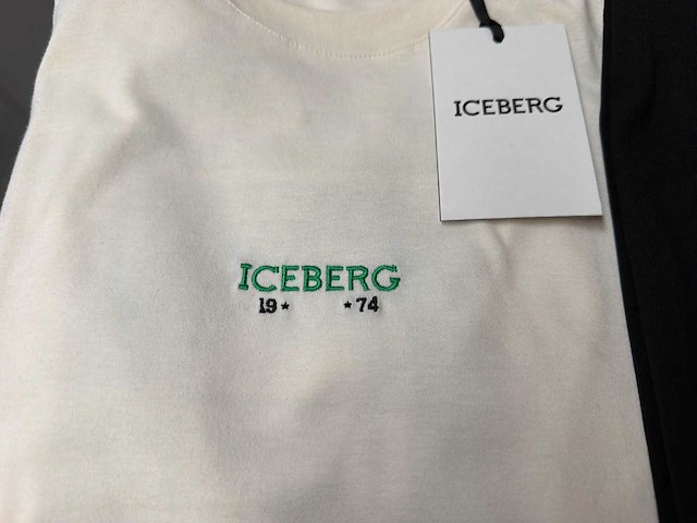 Iceberg t-shirt (2x) - afbeelding 2 van  6