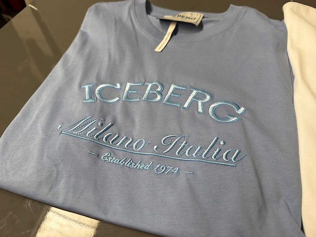 Iceberg t-shirt (2x) - afbeelding 2 van  4