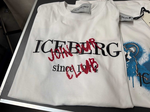 Iceberg t-shirt (4x) - afbeelding 2 van  6