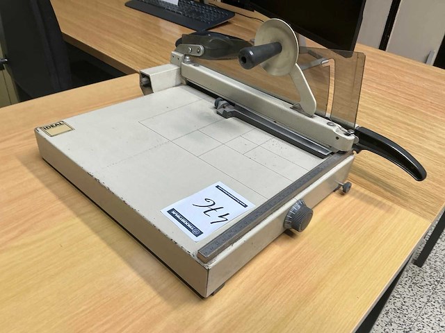 Ideal manuele papiersnijder - afbeelding 2 van  2