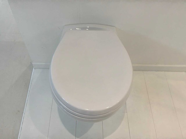 Ideal standard aster hangtoilet - afbeelding 2 van  5