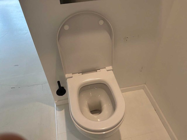 Ideal standard blend hangtoilet - afbeelding 5 van  8