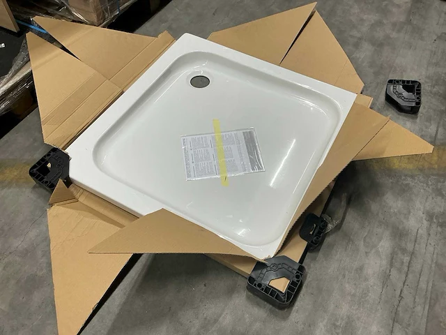 Ideal standard diana s 90x90 douchebak - afbeelding 1 van  3