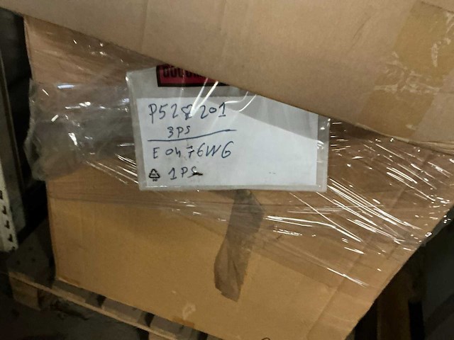 Ideal standard diverse lavabo’s (4x) - afbeelding 2 van  4