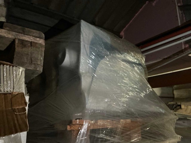 Ideal standard diverse toilet (5x) - afbeelding 1 van  6