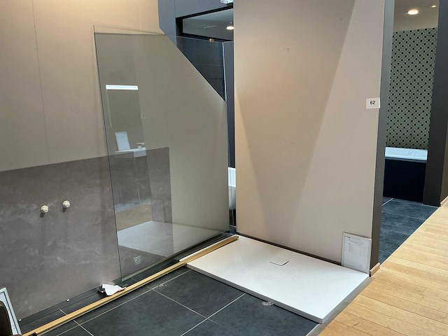 Ideal standard douchebak - afbeelding 1 van  4
